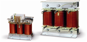 Třífázové filtrační ochranné tlumivky pro kompenzační kondenzátory